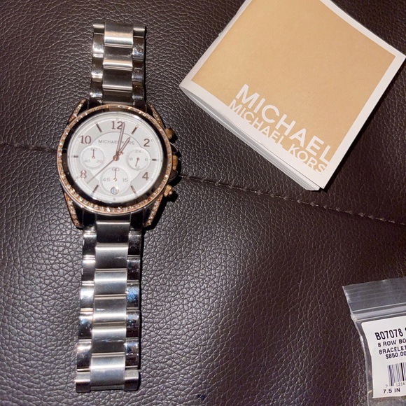 Michael Kors Women’s Watch main image 6
